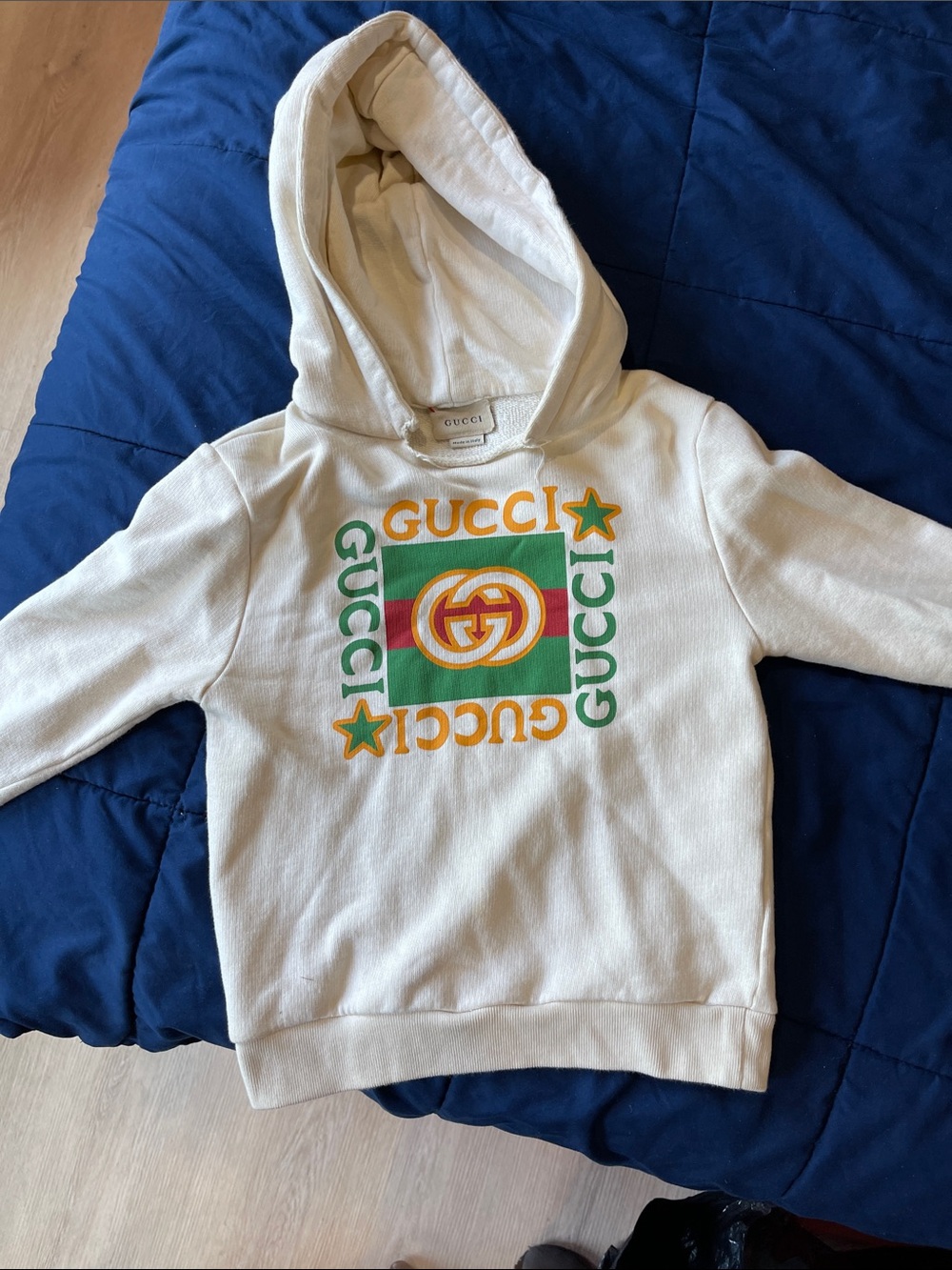 Authentic Gucci Kids Cream Hoodie with Green, Yellow & Red Logo size 6